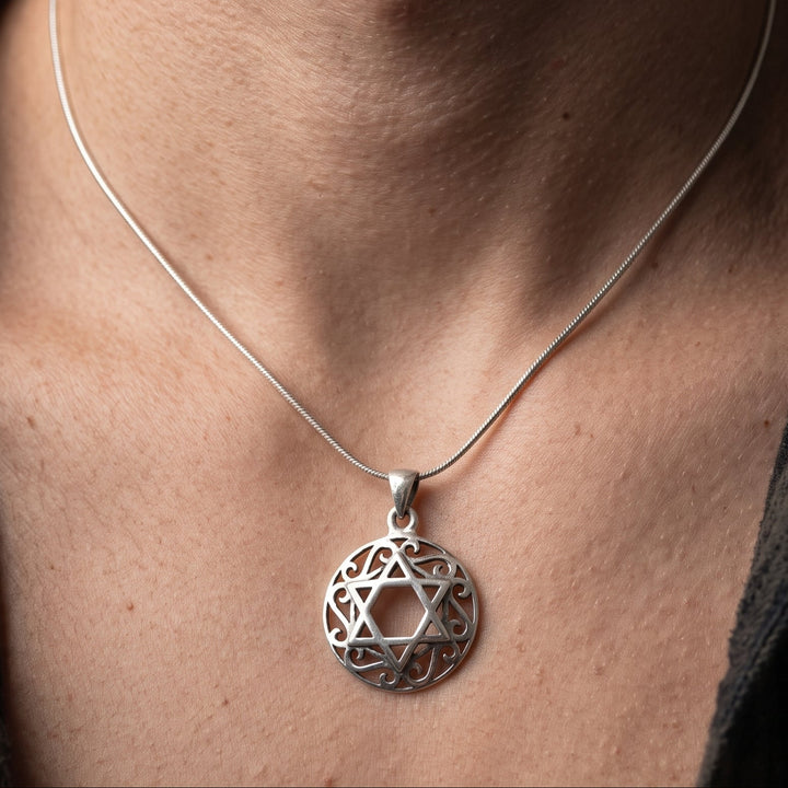 שרשרת מגן דוד מעוצבת