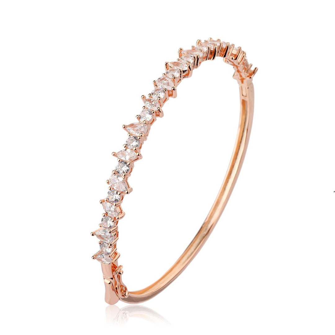 Silver Bangle | צמיד קשיח משובץ לאישה